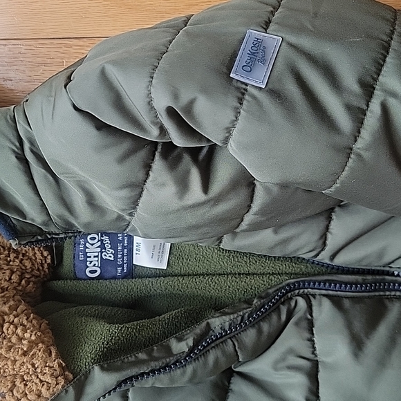 Coat - Picture 3 of 4